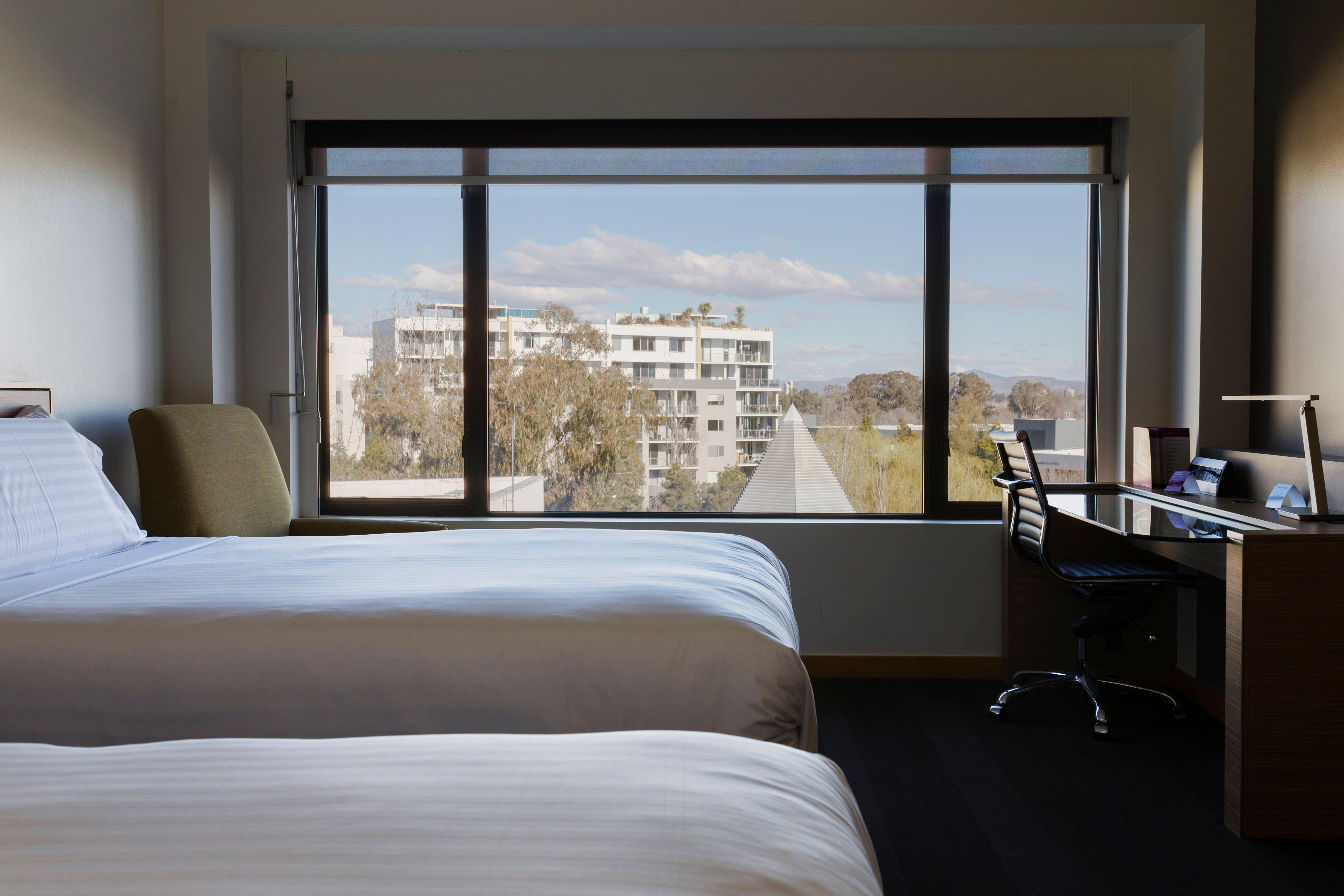 Crowne Plaza Canberra, An Ihg Hotel Екстериор снимка