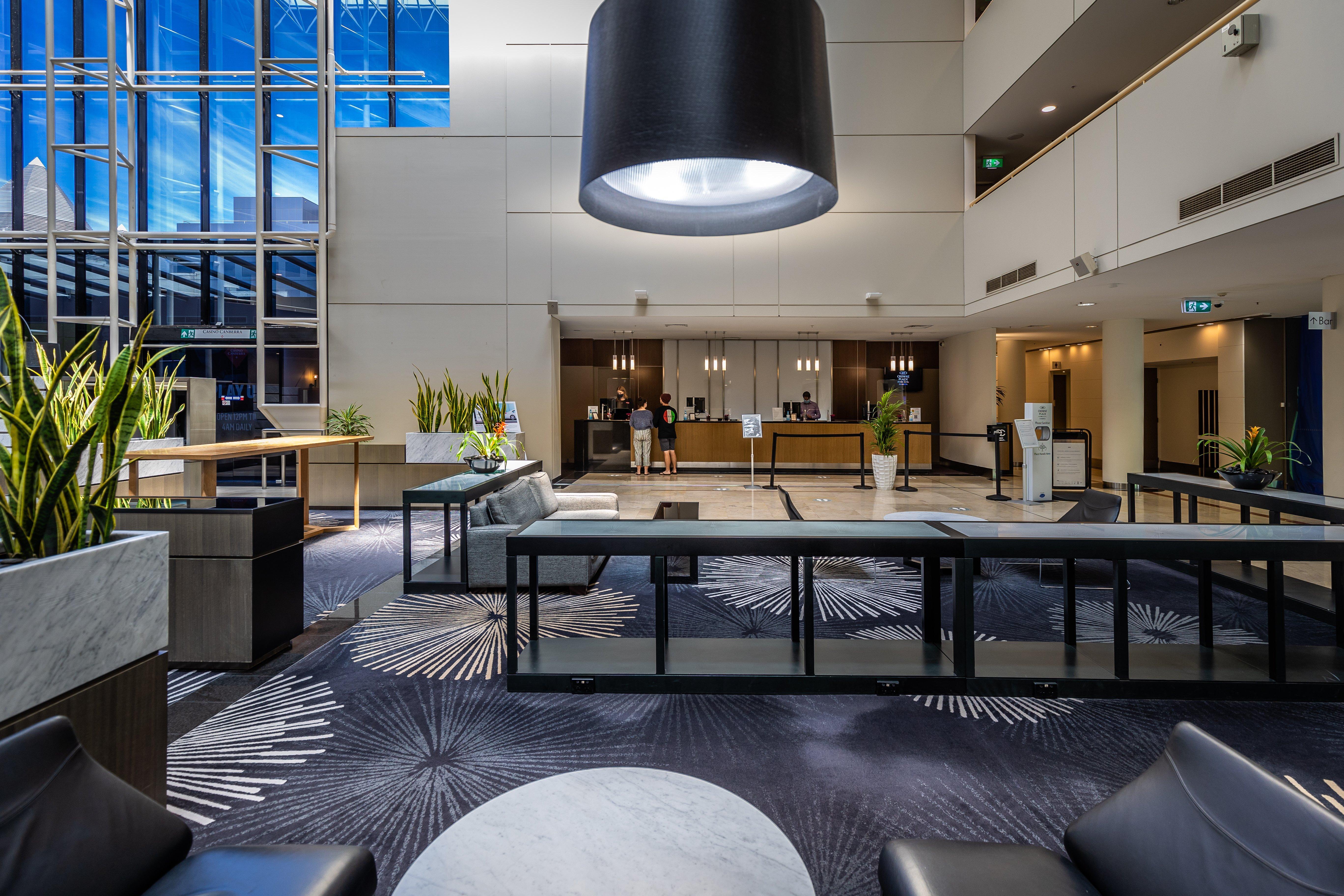 Crowne Plaza Canberra, An Ihg Hotel Екстериор снимка